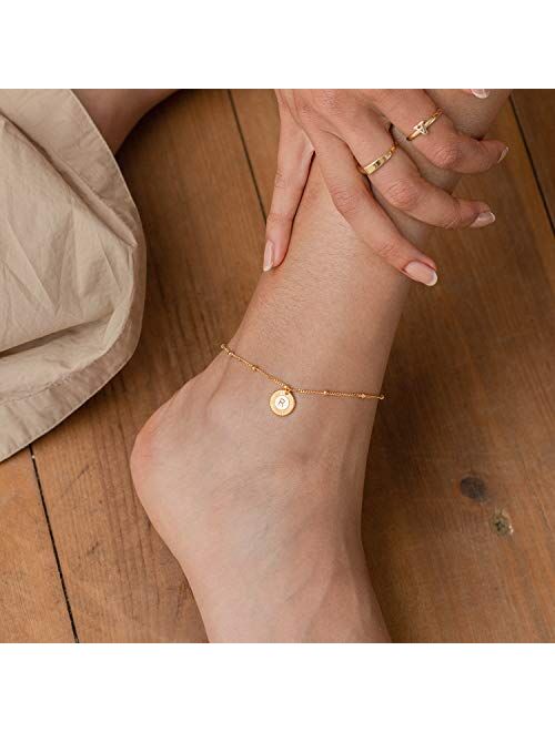 MyNameNecklace Personalized Mini Rayos Round Disc Shape Charm Initial Bracelet- Anklet in Sterling Silver 925/ Gold Plating- Classic Delicate Jewelry Gift
