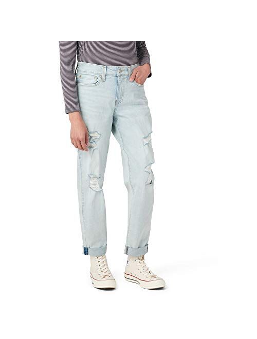 Signature by Levi Strauss & Co. Gold Label Juniors Mid Rise Boyfriend Jeans