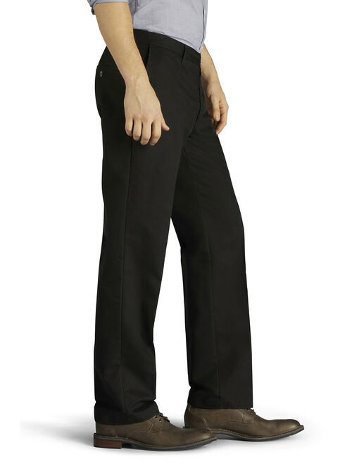 Lee Men's Total Freedom Relaxed Fit Tapered Leg Pant