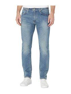 502 Regular Tapered Jeans