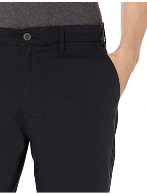 Amazon Essentials Men's Athletic-Fit Lightweight Stretch Pant