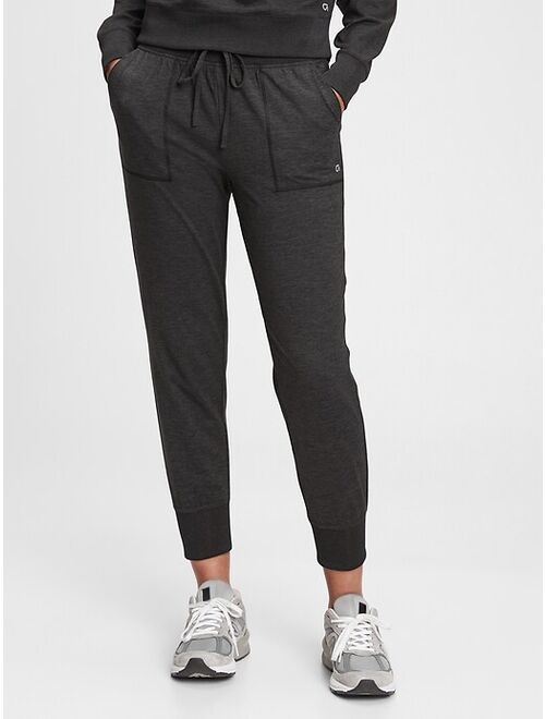 GapFit Brushed Tech Jersey Ankle Joggers