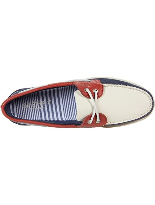Sperry A/O 2-Eye Tumbled Lace Up Boat Shoes