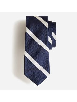 English silk tie in diagonal stripe