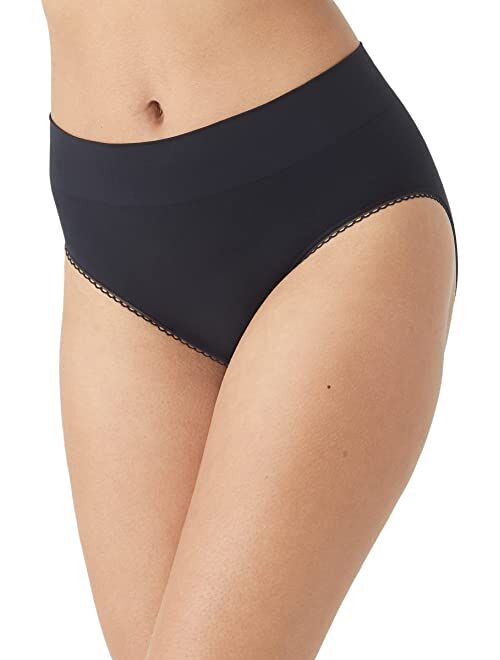 Wacoal Feeling Flexible Hi-Cut Brief 871332