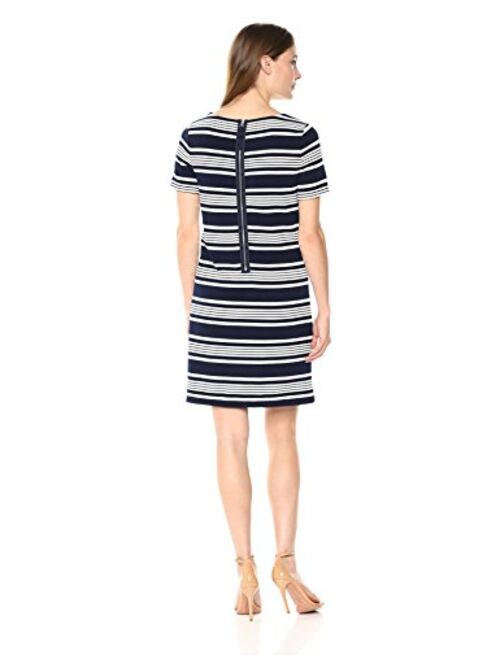 Amazon Brand - Lark & Ro Women's Short Sleeve Round Neck Shift Dress