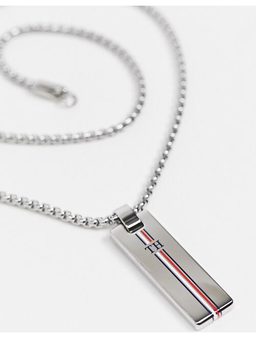 Tommy Hilfiger neck chain with branded pendant in silver