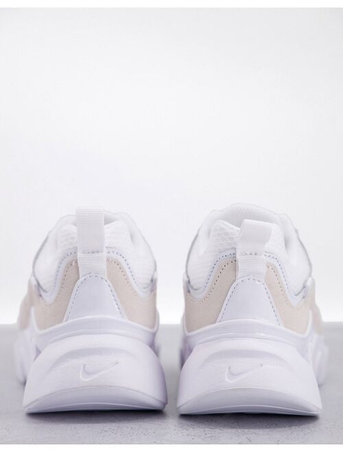 Nike Ryz 365 2 sneakers in triple white