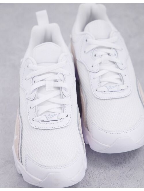 Nike Ryz 365 2 sneakers in triple white