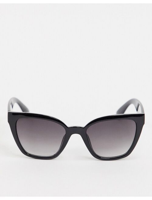 Vans Hip Cat sunglasses in black