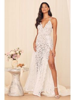 Love of Details White Lace Backless Maxi Dress