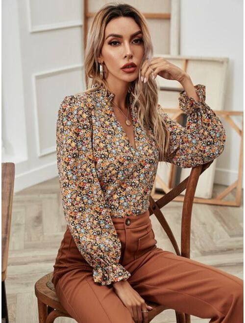 Shein Notch Neck Puff Sleeve Ditsy Floral Blouse