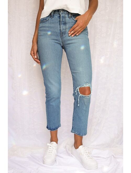 Levi's Wedgie Straight High-Rise Light Wash Cropped Jeans