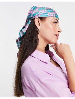 polysatin medium headscarf in green and pink chain print