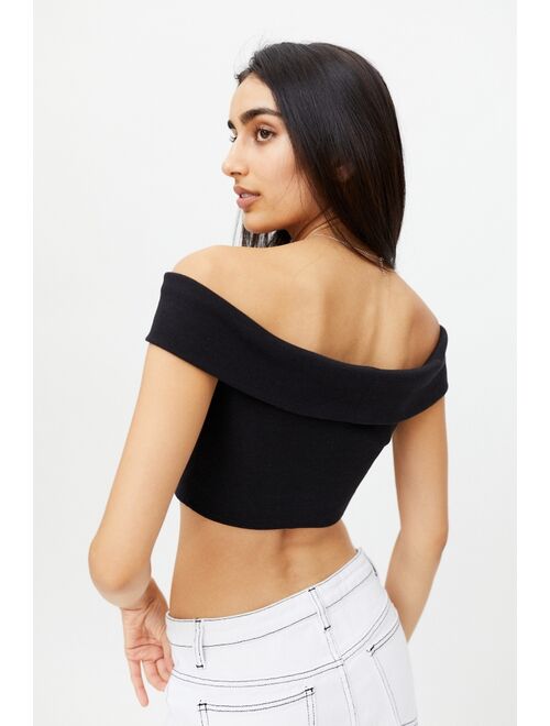 Urban outfitters UO Mikie Off-The-Shoulder Cropped Top