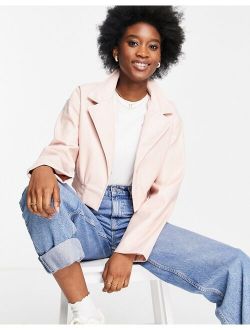 glam cropped faux leather jacket in pink