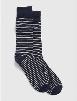Thin stripe crew socks