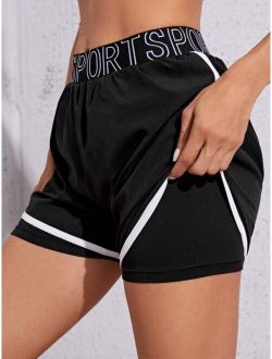 2 In 1 Letter Graphic Contrast Trim Sports Shorts