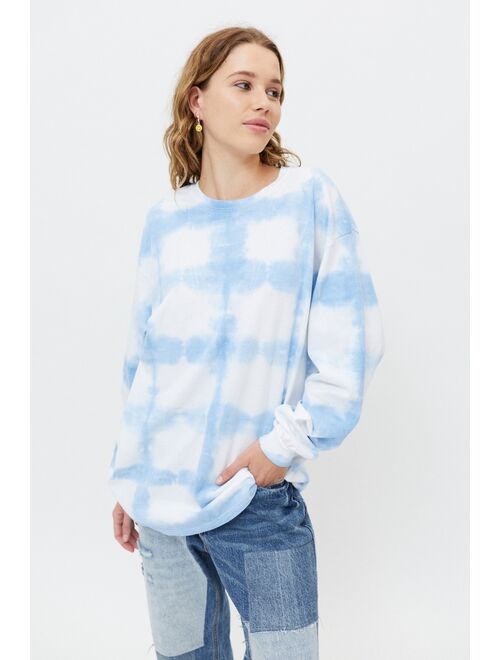 Urban Renewal Recycled Square Dye Oversized Long Sleeve Tee