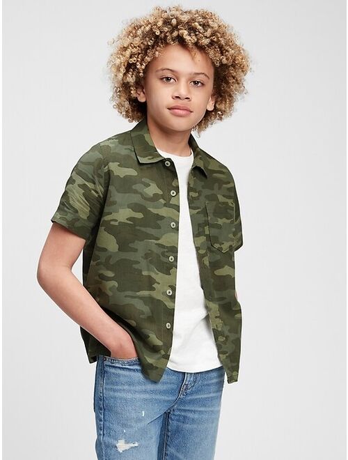 GAP Kids Camouflage Print Short Sleeve Shirt
