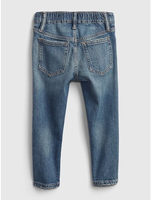 GAP Toddler Easy Taper Distressed Jeans with Washwell™
