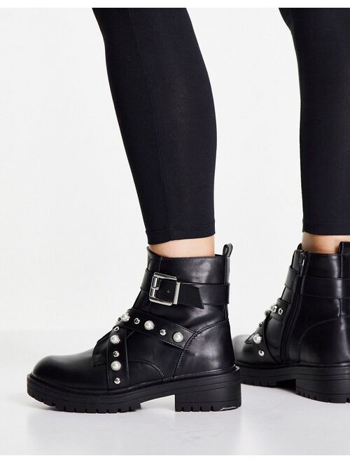 New Look pearl studded boots in black