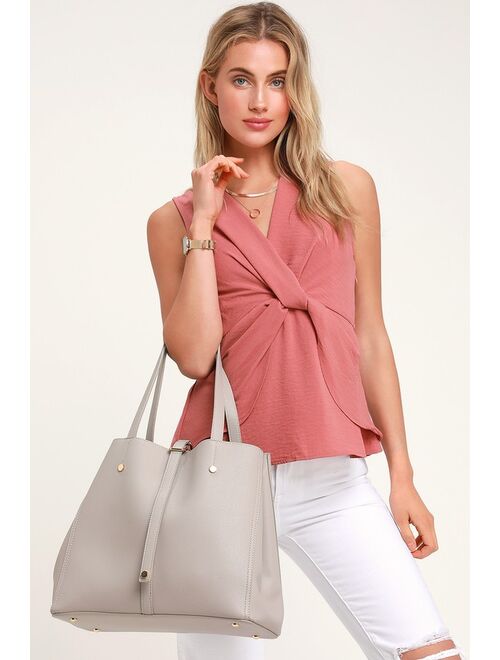 Lulus Back to Business Grey Tote