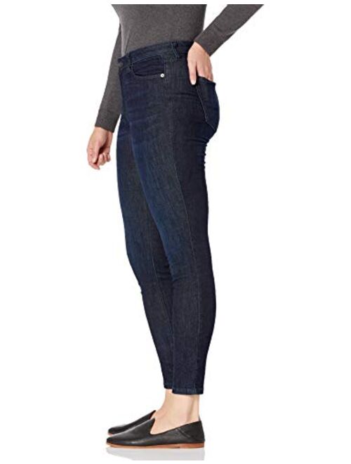 Amazon Essentials Women's Mid Rise Curvy Skinny Jean