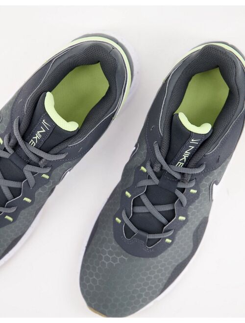 Nike Low Top Training Legend Essential 2 Athletic in gray