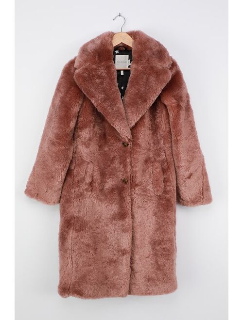 Lulus Stepping Out in Style Mauve Faux Fur Long Coat