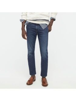 770 Straight-fit stretch jean in one-year wash