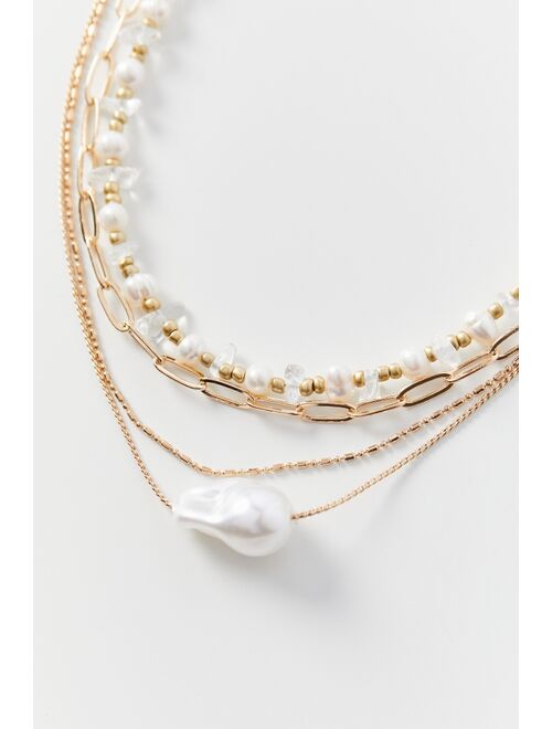 Urban outfitters Lee Pearl Layer Necklace