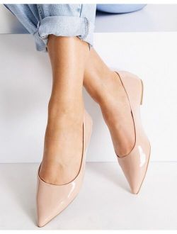 Lucky Pointed Ballet Flats in Beige