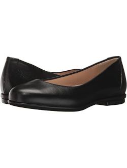 SAS Scenic Premium Leather Uppers with a Round Toe Ballet Flat for Women