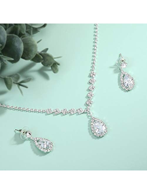 Jakawin Bride Silver Bridal Necklace Earrings Set Crystal Wedding Jewelry Set Rhinestone Choker Necklace for Women and Girls (Set of 3) (NK144-3)