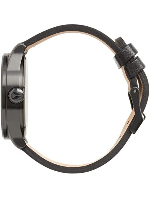 Nixon Sentry Leather