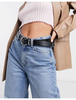 waist and hip jeans belt in croc with metal tip in black