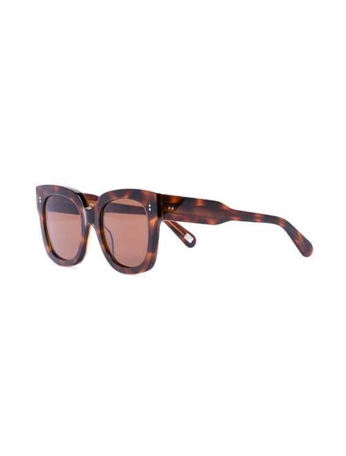 square-frame tortoiseshell-effect sunglasses
