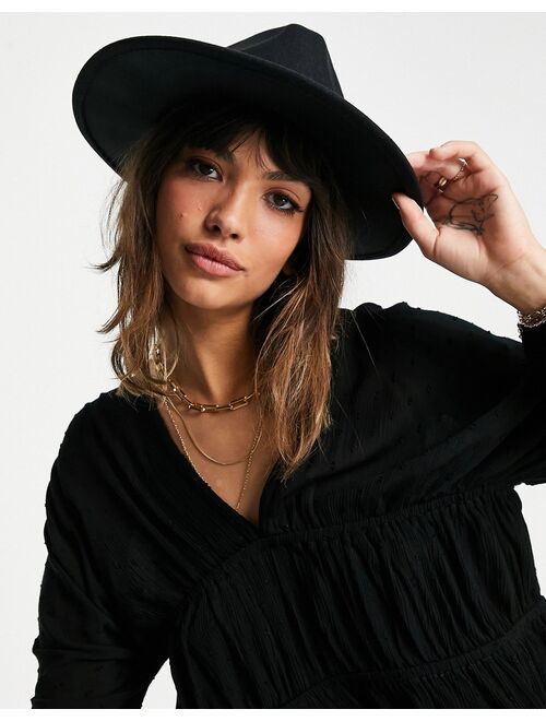Asos Design structured fedora hat with size adjuster in black