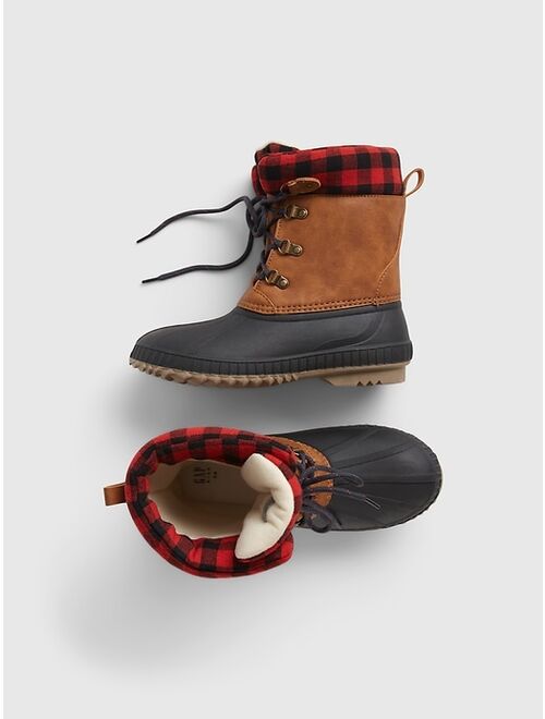 GAP Kids Lined Lace-Up Duck Boots