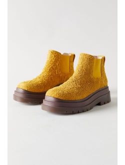 UO Dana Suede Chelsea Boot