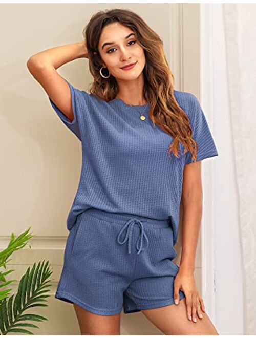 Genhoo Pajamas for Women Short Sleeve Waffle Knit Sleepwear Top and Shorts 2 Piece loungewear with Pockets