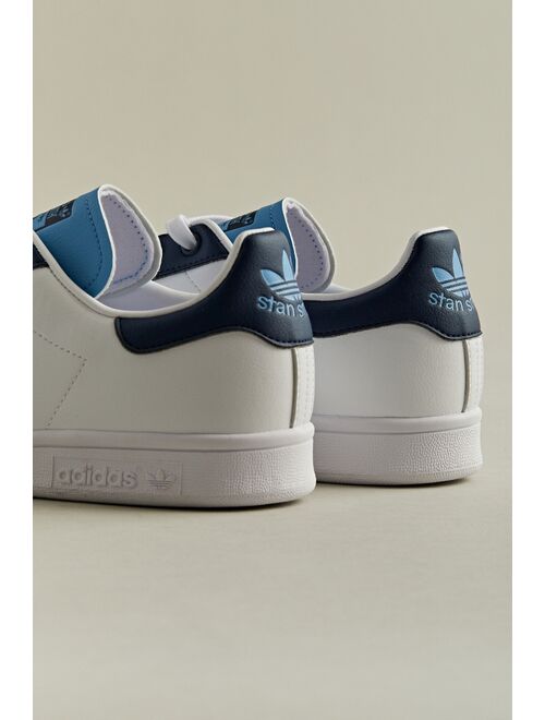 Adidas Originals Originals Classic Stan Smith Low Top Walking Sneaker