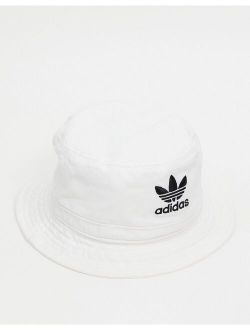 Originals bucket hat in white