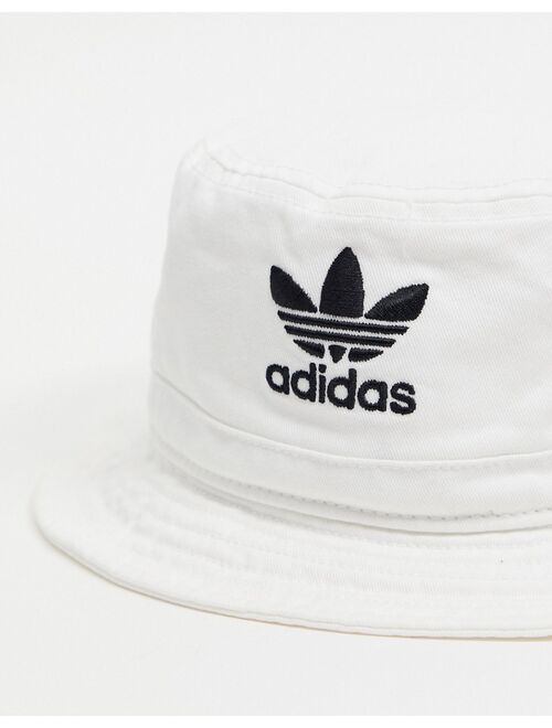 Adidas Originals Originals bucket hat in white