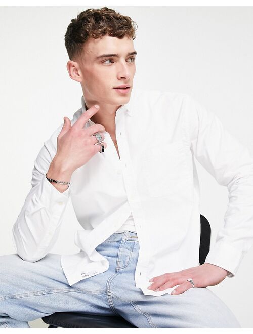 Pull&Bear Regular Fit Lightweight Oxford Shirt In White