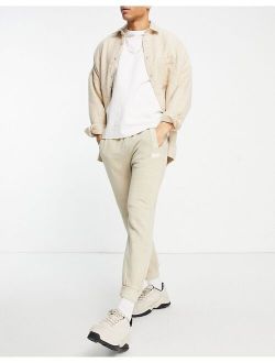 washed sweatpants in beige set