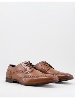 lace up derby in brown