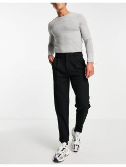 pleated regular fit tapered twill pants in black