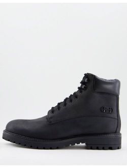 chunky worker boot in black